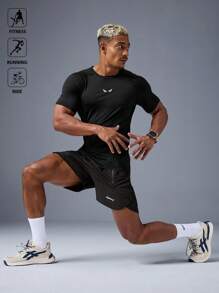 Manfinity Sport Polished شورتات رياضية غير رسمية للرجال مزينة بشريط حرفي