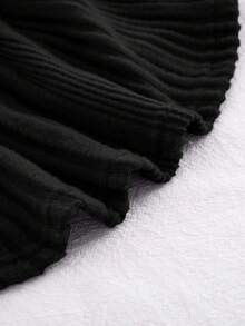 SHEIN Neugeborenes Baby Mädchen Lässig minimalistisches niedliches gestricktes dehnbares einfarbiges Langarmkleid