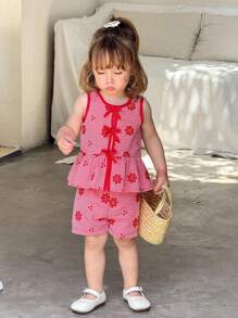 SHEIN 2 件套女婴幼儿 0-3 岁夏季休闲度假格子雏菊刺绣无袖上衣 + 短裤套装，红色 - 紅色 - 查看 6