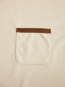 Manfinity Homme Men's Casual Versatile Contrast Pocket Long Sleeve T-Shirt Waffle Knit Long Sleeve Cream Top Men, Fall - Khaki - View 5