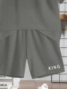 SHEIN 2pcs/Set Young Boys Casual Plain Short Sleeve T-Shirt And Shorts, Summer Outfit