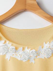 SHEIN Clasi Women 3D Floral Decor Round Neck Puff Sleeve Ruched Fashion T-Shirt - Yellow - View 5