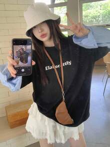 DAZY 女式字母印花仿二合一格子袖口宽松休闲 T 恤秋季上衣长袖上衣 - 黑色 - 查看 2