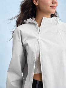 In My Nature 女式插肩袖前拉链连帽户外雨衣夹克 - 白色 - 查看 8