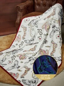 HARRY POTTER X SHEIN 1 Buah Selimut Flanel Hedwig yang Bercahaya dalam Gelap, Lembut & Hangat, Tidak Rontok, Tersedia Berbagai Ukuran untuk Sofa, Tempat Tidur, Waktu Tidur Siang, Natal, Ide Hadiah - MultiWarna - View 2