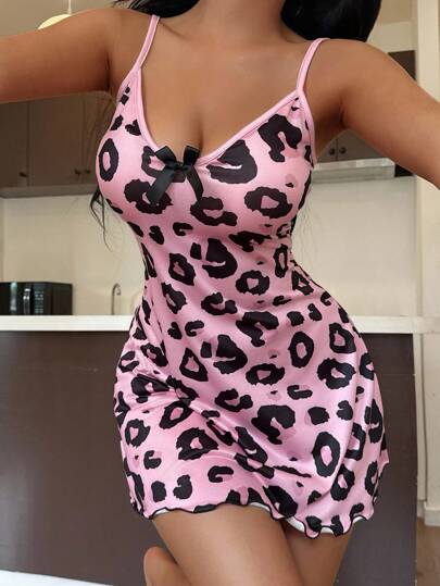 Bare Chapter Vestido camisero de mujer con estampado de leopardo, decoración de lazo y escote en V, mini camisón