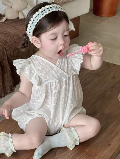 DAZY 女婴镂空刺绣V领荷叶袖可爱连体衣幼儿女童服装