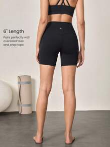GLOWMODE 6 英寸 FeatherFit™ Flex 骑行短裤，带侧袋，低冲击瑜伽日常 - 黑色 - 查看 2