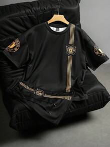 Manfinity Sporsity Conjunto de 2 piezas para hombre: camiseta casual de manga corta y cuello redondo con estampado de letras, y shorts con cordón en la cintura