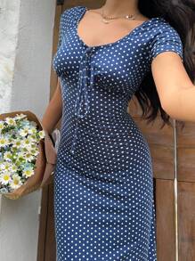 Sunnyshic 女士波尔卡圆点印花系带短袖修身连衣裙 - 藏蓝色 - 查看 1