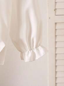 Sparklyn بلوزة كم طويل خصر فتيات مراهقات بأكمام منفوخة وطرز مجسم محبوك على الياقة بتصميم بسيط وعصري بلون واحد