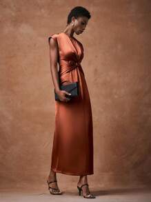 Zivah Robe d'été 2025 pour femmes avec col rond, sans manches, torsadée à la taille, en tissu brillant rouge-brun, convenant pour la fête des Mères, le mariage, l'anniversaire, les occasions décontractées, les vacances, le style de rue, les tenues élégantes et les tenues de bureau - Taupe - Voir 2