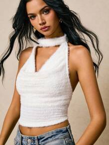 Poéselle 白色吊带背心，翻领上衣，垂领上衣，毛绒针织露脐吊带短款上衣，颈圈领口 | 柔软绒毛无袖背心，毛绒露脐上衣，白色吊带背心，绒毛针织上衣，冬季外出上衣，柔软针织背心，休闲简约纯色性感吊带上衣，适合日常穿着、外出、通勤、约会、婚礼、派对、度假等各种场合，秋季女装 - 白色 - 查看 4