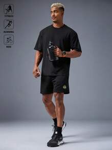 Manfinity Sport Polished Herren Shorts mit Applikation-Tasche und Kordelzug Taille, geeignet für den Sommer