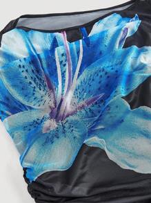 SHEIN MOD 1 套加大码网眼花卉印花不对称领口上衣和网眼鱼尾裙，假日装