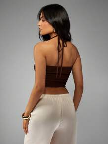 MISSGUIDED Textured Ruched Halter Crop Top Bustier Corset Style Evening Party Club Bandeau Summer Beach Tank Festival Bralette Resort Wear Chic Essential - Coffee Brown - View 2