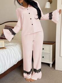 SHEIN Bộ đồ ngủ hai mảnh tay loe màu hồng bằng polyester mềm mại, cổ ve áo thời trang, áo ren tương phản và quần dài, trang phục thu đông, ấm áp và thanh lịch - Hồng - Xem 4