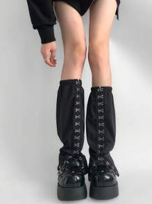 ROMWE Grunge Punk Adjustable Gothic Metallic Multi-Strap Leg Warmers, Punk Y2K Fashion Versatile Accessory Suitable For Vacation, Party, Outing, And Photoshoot, Halloween - Black - View 4