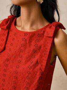 Poéselle 女式休闲无袖上衣，肩部有刺绣和结饰 - 紅色 - 查看 3