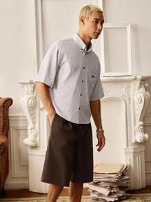 SWAVVY 2pcs Men's Woven Fashionable Casual Loose Fit Short Sleeve Shirt And Elasticated Waist Straight Leg Shorts Set