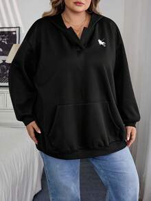 SHEIN CURVE+ Curves Plus Size/Chool Clothes/Back To School Clothes /Back To SchoolWomen's Plus Size Black Casual Simple Floral Print Plus Size Long Sleeve Loose Hooded Cardigan With Pockets, Autumn Plus Size Hoodies Women Plus Size Sweatshirts 8xl Hoodies For Women 6xl Plus Size Hoodies Plus Size Sweatshirts 8xl Winter Fall/Autumn /Winter