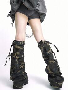 ROMWE Grunge Punk 一双朋克风不对称迷彩印花腿套，哥特式时尚腿套，带绑带和角状设计，适合日常穿着和节日派对装扮，配有金属扣装饰。 - 彩色 - 查看 2
