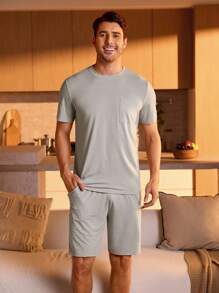 Manfinity Underwear&Sleepwear Basics 純色短袖t卹和短褲男士休閒居家服裝,適用於夏季