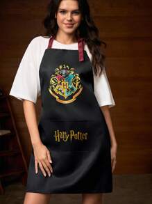 HARRY POTTER X SHEIN 1件带标志和字母图案的黑色围裙，男女通用，防水防油，适用于厨房烘焙