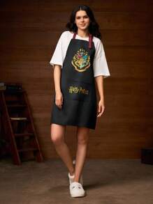 HARRY POTTER X SHEIN 1件带标志和字母图案的黑色围裙，男女通用，防水防油，适用于厨房烘焙