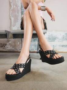 Sugerpunk Giày sandal đế xuồng đế dày cho nữ, mũi tròn, đế dây thừng dệt màu đen, quai chéo hở mũi mùa hè, dép sandal đinh tán thời trang đi nghỉ - màu đen - Xem 4