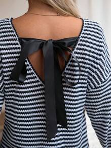 SHEIN Pregnant Women Spring/Autumn Casual Commuting Black & White Striped V-Neck Backless Twist Loose Sweatshirt