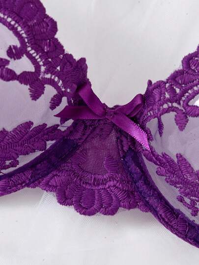 Verleidelijke Kanten Geborduurde Doorschijnende Lingerie Set, Paars Set BH Butterfly view 5