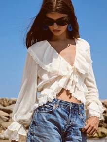 Maija 女士修身短款白色T恤，饰有铆钉孔眼元素，简约时尚基础休闲风，秋季仙气圣诞荷叶边夏季上衣，沙特国庆节派对沙滩派对上衣 - 白色 - 查看 4