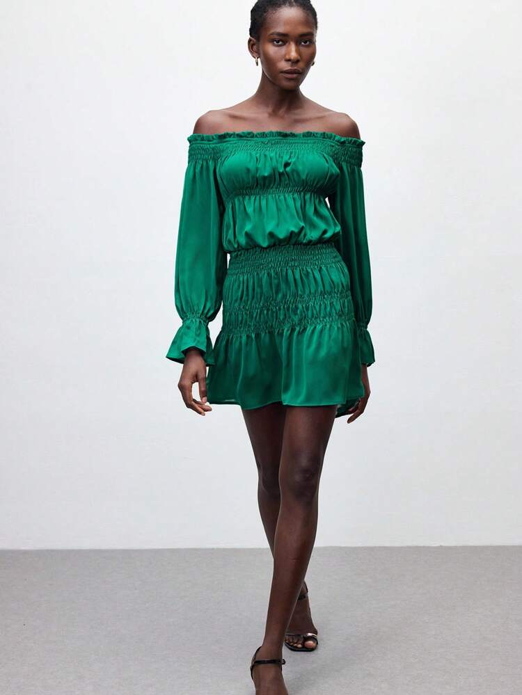 SHEIN Maija 보헤미안 휴가 스타일 오프 숄더 플리츠 엣지 녹색 쉬폰 소재 여성 미니 드레스, 봄/여름
