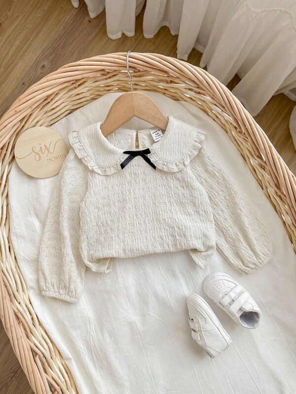 SHEIN Casual Versatile Crinkled Texture Babygirl Printed Crew Neck Long Sleeve Shirt, Apricot