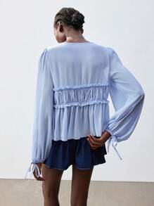 Maija 女式蓝色夏季 V 领蝴蝶结前褶边下摆灯笼袖宽松休闲短上衣，时尚可爱夏威夷海滩风格 - 淺藍色 - 查看 2
