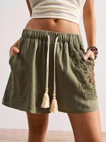 Bohemela BOHO 复古休闲编织拼接网眼刺绣宽松拼布女式短裤，乡村风格度假夏/秋季，适合度假和日常穿着流苏短裤刺绣短裤女式短裤夏季宽松短裤舒适短裤 - 軍綠色 - 查看 2