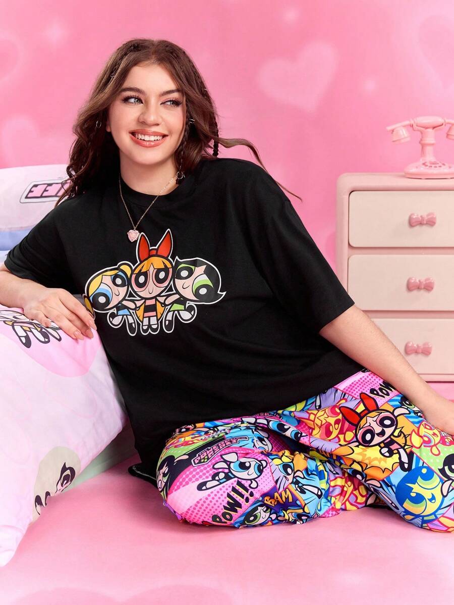 THE POWERPUFF GIRLS X SHEIN 大码女式可爱花朵、泡泡、毛茛图案宽松落肩 T 恤和阔腿睡裤套装，夏季 - 黑色 - 查看 1