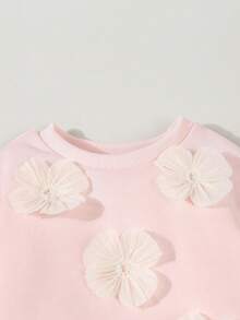 SHEIN 女婴舒适 3D 花卉图案运动衫，百搭休闲甜美时尚长袖上衣 - 白色 - 查看 5