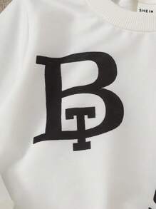 SHEIN 幼儿男童休闲运动罗纹针织圆领、袖口、下摆印花设计长袖上衣和裤子套装，秋冬 - 彩色 - 查看 6