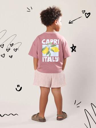 SUMWON Strandvibes Vakantie Club Kinderen Zomer Capri Italië Print T-shirt Shorts Set Casual Cool Vakantie Vrijetijdsoutfit Mediterrane Mode Jongens Bijpassende Coördinaten