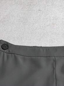 Modelyn 大码休闲纯色褶皱 A 字裙