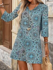 EMERY ROSE Vestido recto casual de mujer con cuello en V, estampado floral y manga 3/4 holgada - Celeste - Ver 4