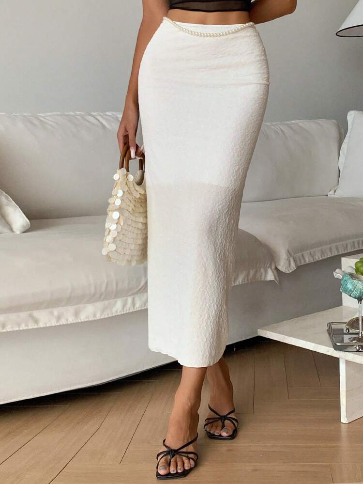Women's Textured Fabric Pearl Decor Waist Chain Beach Skirt, Spring/Summer Low Rise