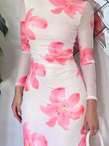 Andrea Bello 情人节粉色花卉印花长袖女式超长网眼连衣裙 - 彩色 - 查看 3