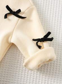 Cozy Pixies 2件套女婴装饰蝴蝶结针织柔软圆领长袖运动衫和松紧腰长裤套装 女婴保暖套装 婴儿休闲套装 女婴冬装 女婴秋冬装套装 婴儿蝴蝶结套装 - 杏色 - 查看 8