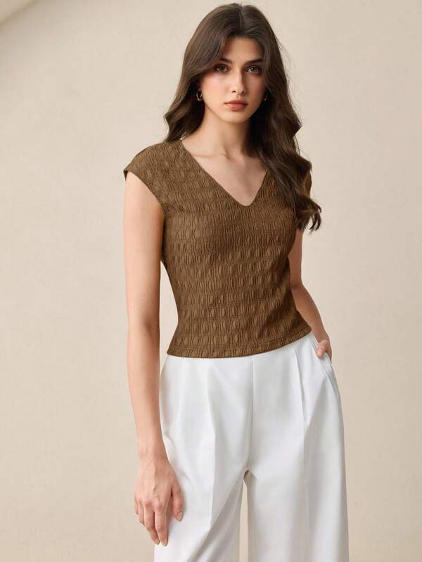 BizChic 2023 Autumn New Elegant Urban Romantic Modest Rustic Music Concert Vintage Airport Travel Wedding Guest Birthday Halloween Business Casual Office Date Party Outing Back To School Women V-Neck Textured T-Shirt Outerwear Top Autumn Apparel
