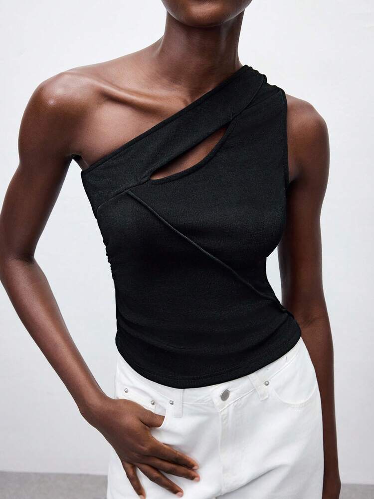 SHEIN Maija 2025 Summer New Arrivals Black Asymmetric Cutout Hollow Design Asymmetrical Neck Sleeveless Top, Fashion Casual Chic Urban Elegant Romantic Office/Business/Party/Beach/Music Festival/Wedding Guest/Brunch/Retro Street Style/Back To School Autumn, Y2K, Going Out