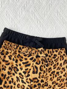 SHEIN 2pcs Set: Loose Casual Leopard Print Wide Leg Pants And Solid Black Wide Leg Pants - Multicolor - View 4