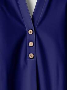 Rusticease 女式休闲简约蓝色花卉和叶子印花图案宽松 V 领 3/4 袖上衣和阔腿裤 2 件套 - 彩色 - 查看 3